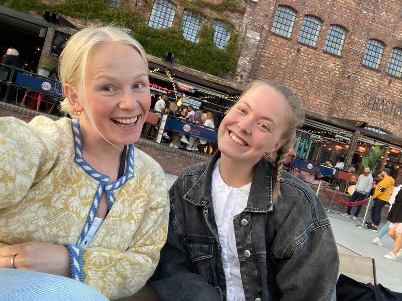 Stina Bang Synnes (til venstre) og Rikke Tørstad Rønning